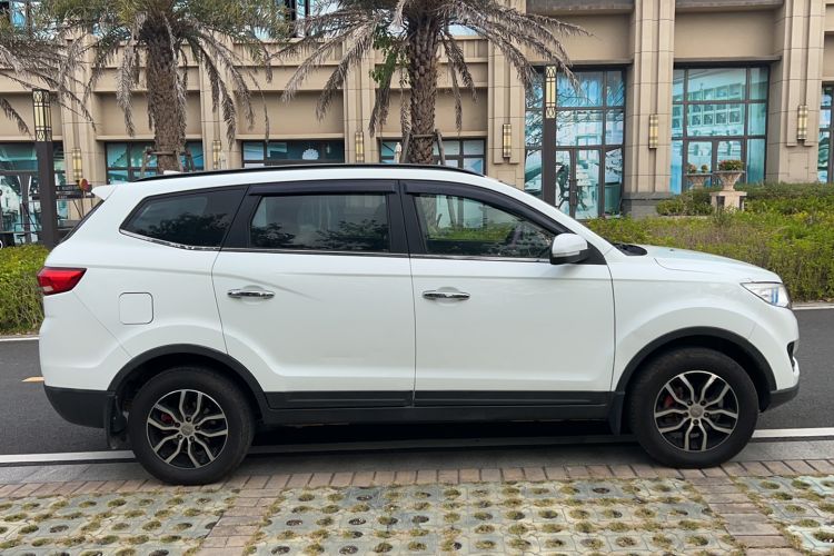 Used Lifan Auto Myway 2016 1.5L Manual Elite Version Exterior 2