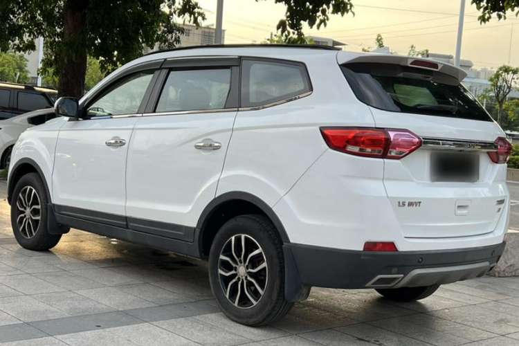 Used Lifan Auto Myway 2016 1.5L Automatic Smart Enjoyment Model Exterior 2