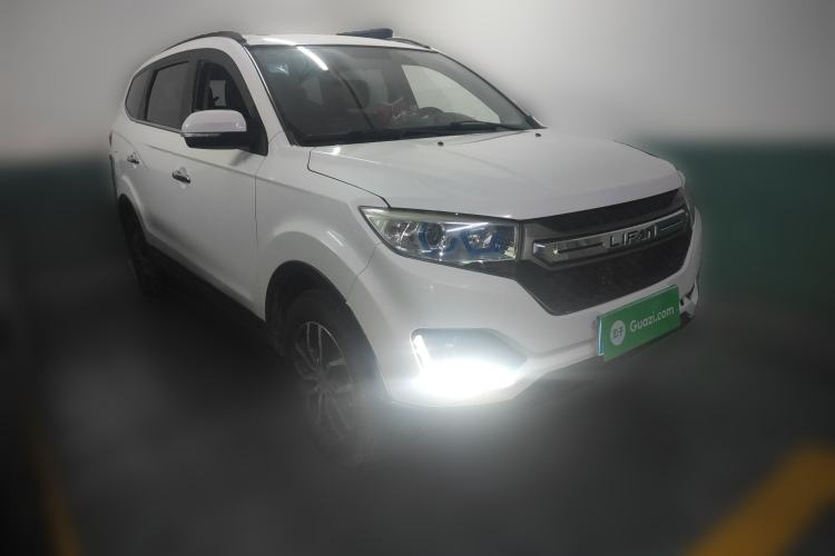 Used Lifan Auto Myway 2016 1.5L Manual Elite Version Front Right 45 Deg