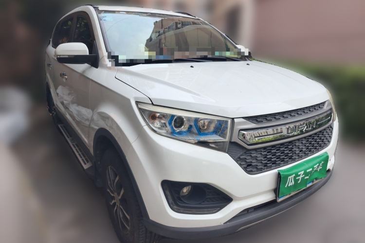 Used Lifan Auto Myway 2016 1.5L Manual Elite Version Front Right 45 Deg