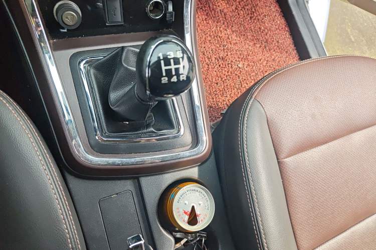 Used Lifan Auto Myway 2016 1.5L Manual Elite Version Gear Lever