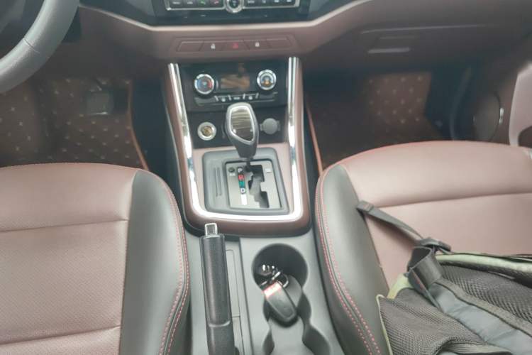 Used Lifan Auto Myway 2016 1.5L Automatic Smart Enjoyment Model Gear Lever