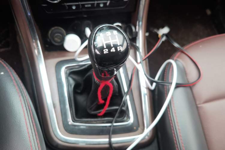 Used Lifan Auto Myway 2016 1.5L Manual Elite Version Gear Lever