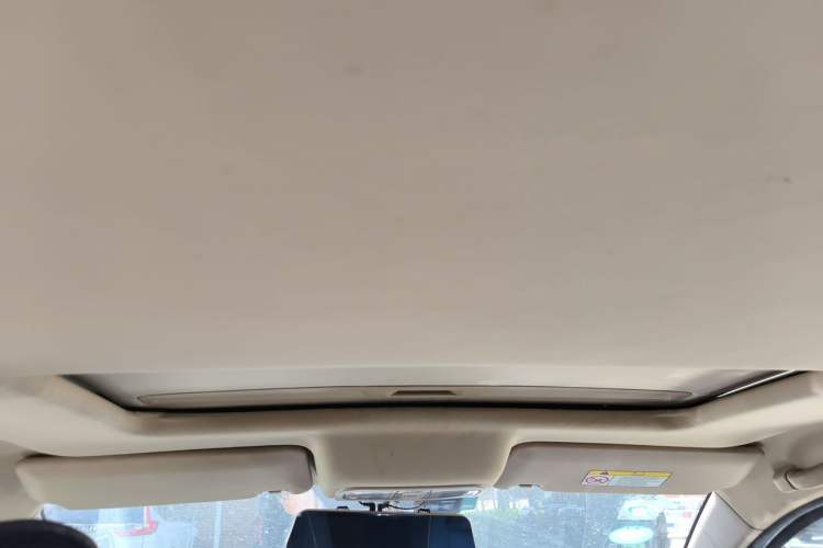 Used Lifan Auto Myway 2016 1.5L Manual Elite Version Headliner