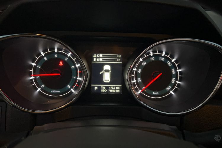 Used Lifan Auto Myway 2016 1.5L Automatic Luxury Model Instrument Cluster