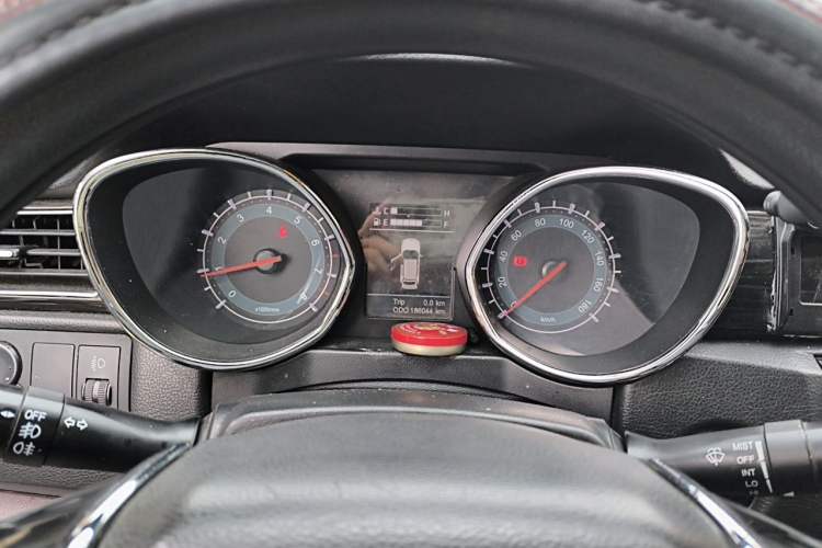 Used Lifan Auto Myway 2016 1.5L Manual Elite Version Instrument Cluster