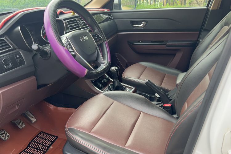 Used Lifan Auto Myway 2016 1.5L Manual Elite Version Interior 2