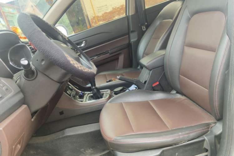 Used Lifan Auto Myway 2016 1.5L Manual Elite Version Left Front Seat