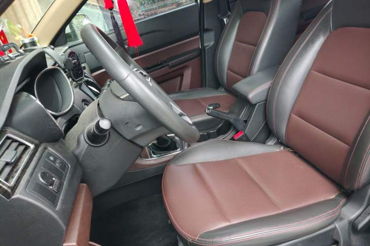 Used Lifan Auto Myway 2016 1.5L Manual Elite Version Left Front Seat