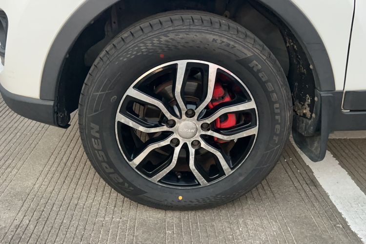 Used Lifan Auto Myway 2016 1.5L Automatic Luxury Model Left Front Wheel Hub