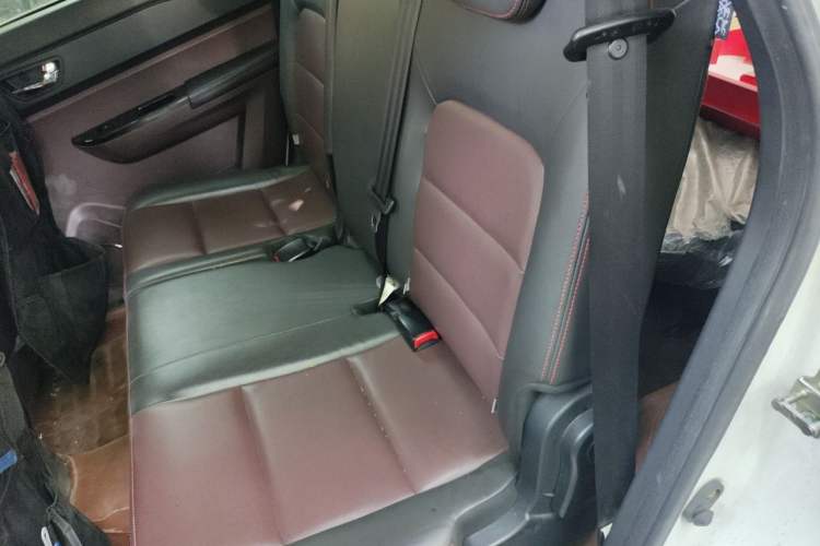 Used Lifan Auto Myway 2016 1.5L Manual Elite Version Left Rear Seat