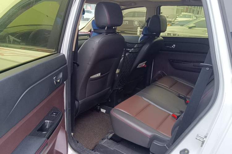 Used Lifan Auto Myway 2016 1.5L Manual Elite Version Left Rear Seat