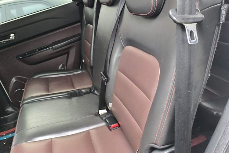 Used Lifan Auto Myway 2016 1.5L Manual Elite Version Left Rear Seat