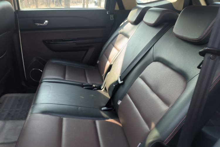 Used Lifan Auto Myway 2016 1.5L Manual Elite Version Left Rear Seat