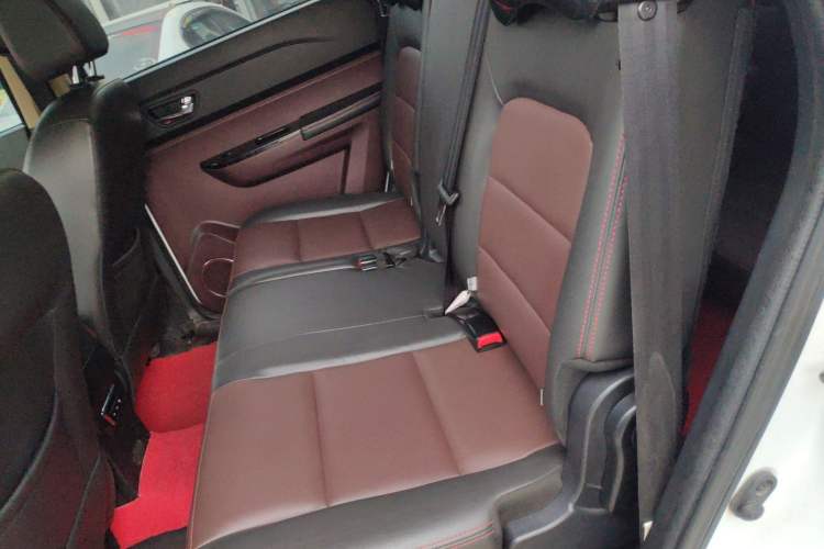 Used Lifan Auto Myway 2016 1.5L Manual Elite Version Left Rear Seat