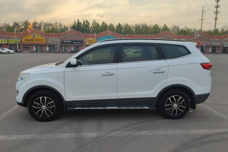 Used Lifan Auto Myway 2016 1.5L Manual Elite Version Left Side
