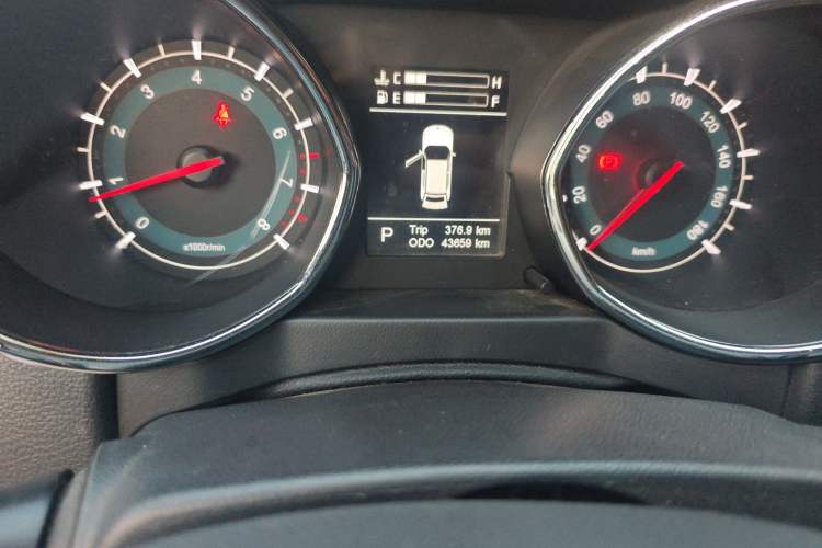 Used Lifan Auto Myway 2016 1.5L Automatic Smart Enjoyment Model Odometer Close Up