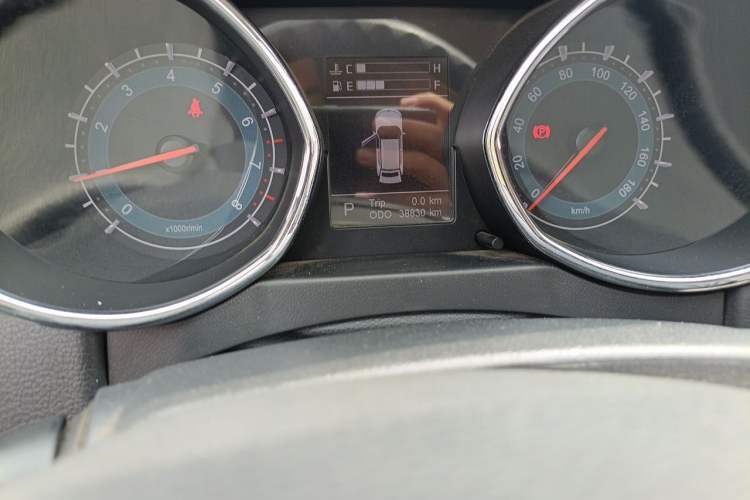 Used Lifan Auto Myway 2016 1.5L Automatic Smart Enjoyment Model Odometer Close Up
