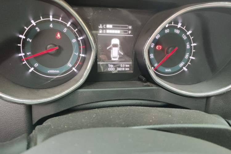 Used Lifan Auto Myway 2016 1.5L Manual Elite Version Odometer Close Up