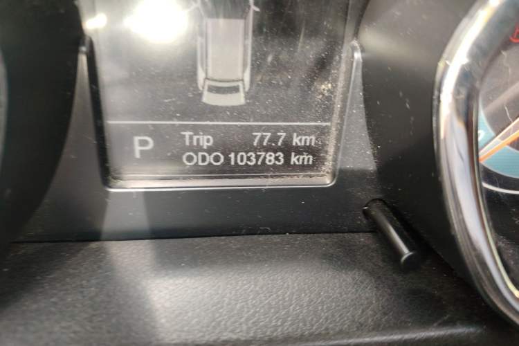 Used Lifan Auto Myway 2016 1.5L Automatic Smart Enjoyment Model Odometer Close Up