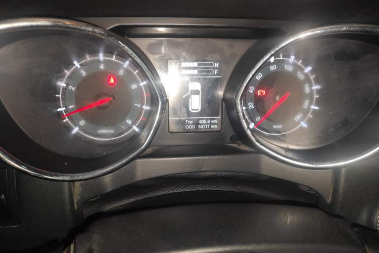 Used Lifan Auto Myway 2016 1.5L Manual Elite Version Odometer Close Up