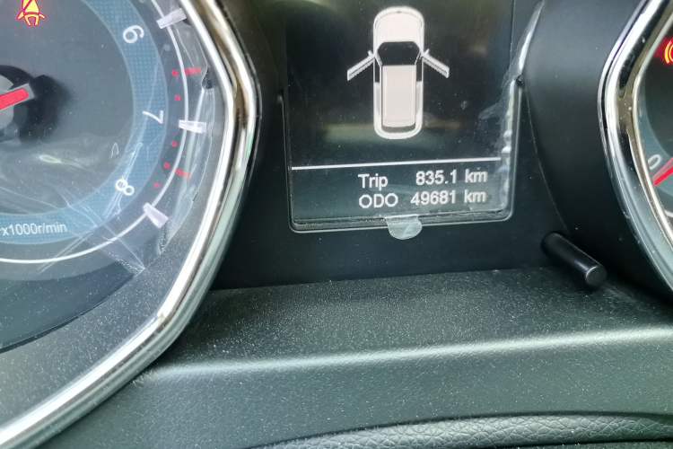Used Lifan Auto Myway 2016 1.5L Manual Elite Version Odometer Close Up