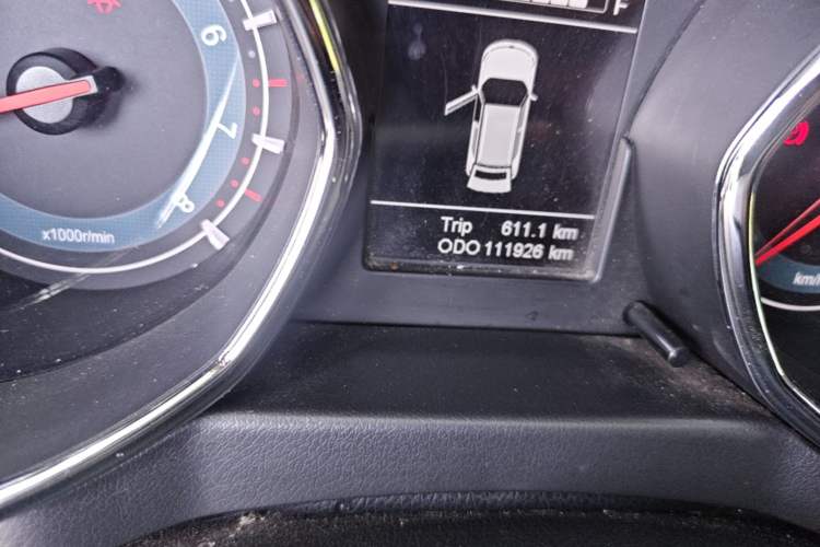 Used Lifan Auto Myway 2016 1.5L Manual Elite Version Odometer Close Up