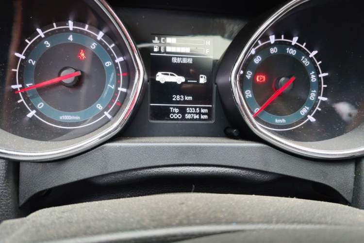 Used Lifan Auto Myway 2016 1.5L Manual Elite Version Odometer Close Up