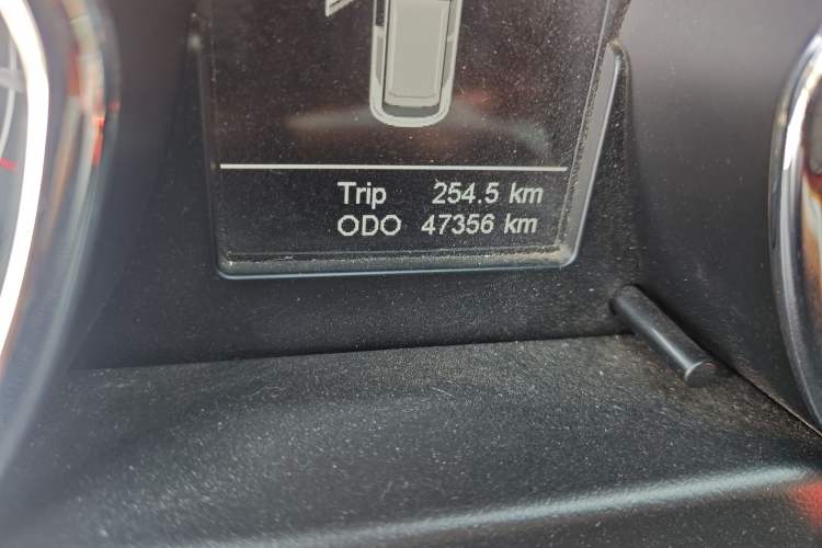 Used Lifan Auto Myway 2016 1.5L Manual Elite Version Odometer Close Up
