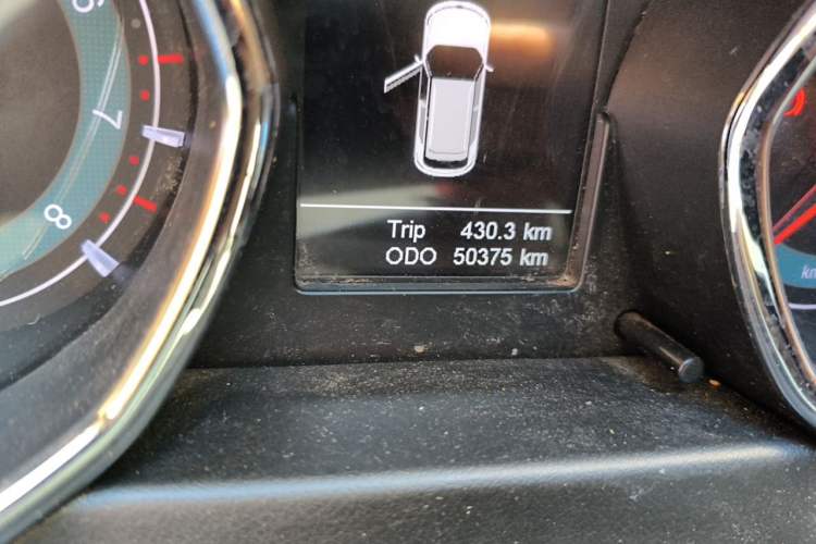 Used Lifan Auto Myway 2016 1.5L Manual Elite Version Odometer Close Up