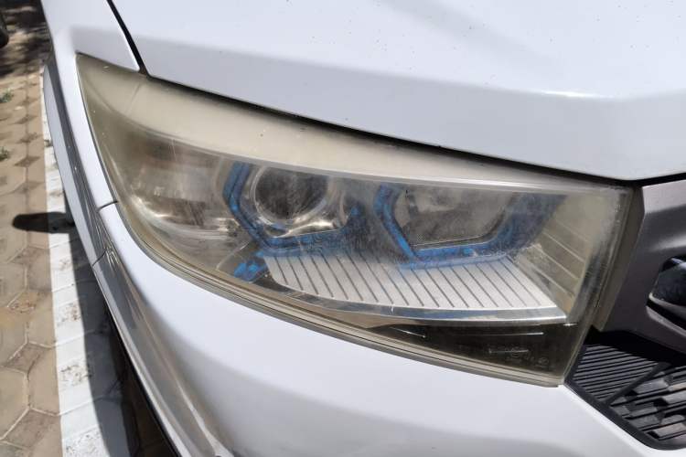Used Lifan Auto Myway 2016 1.5L Manual Elite Version Right Front Headlight