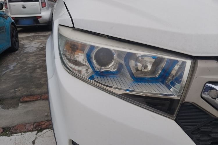 Used Lifan Auto Myway 2016 1.5L Automatic Smart Enjoyment Model Right Front Headlight