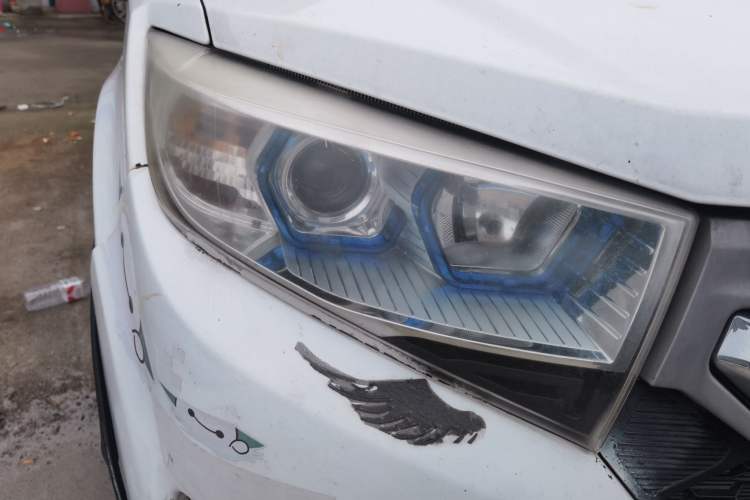 Used Lifan Auto Myway 2016 1.5L Manual Elite Version Right Front Headlight