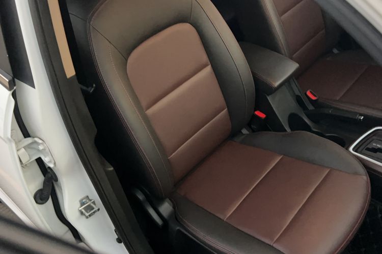 Used Lifan Auto Myway 2016 1.5L Automatic Luxury Model Right Front Seat