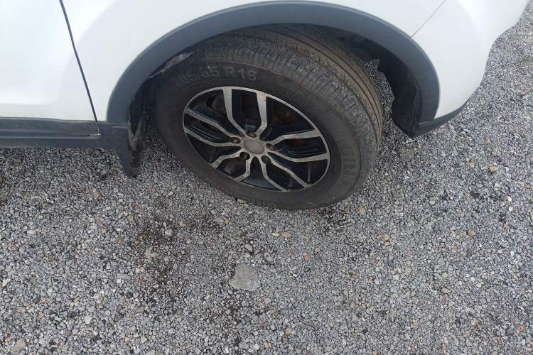 Used Lifan Auto Myway 2016 1.5L Automatic Smart Enjoyment Model Right Front Wheel Hub
