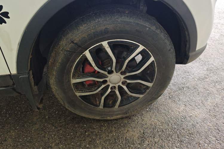 Used Lifan Auto Myway 2016 1.5L Automatic Smart Enjoyment Model Right Front Wheel Hub