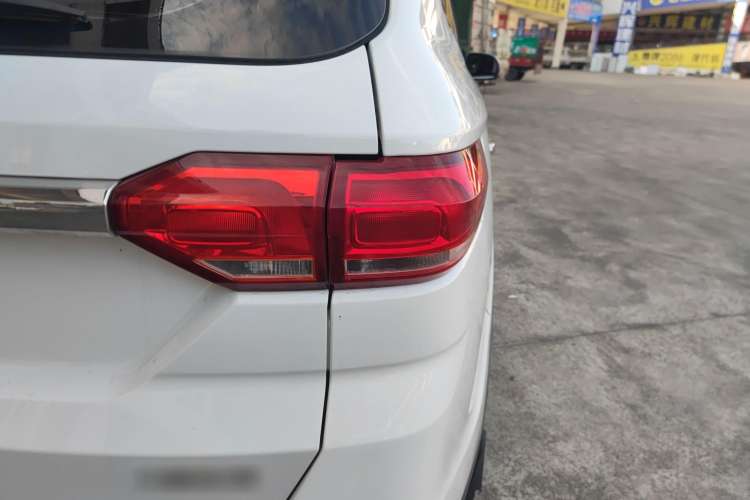 Used Lifan Auto Myway 2016 1.5L Manual Comfort Edition Right Rear Taillight
