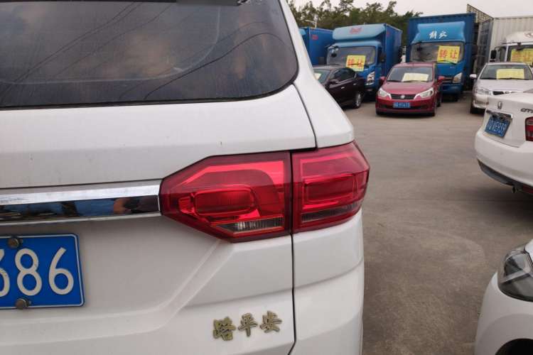 Used Lifan Auto Myway 2016 1.5L Manual Elite Version Right Rear Taillight