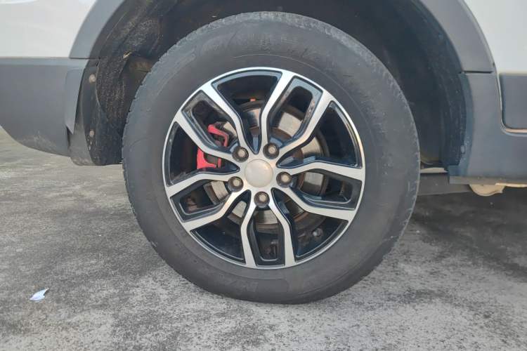 Used Lifan Auto Myway 2016 1.5L Manual Comfort Edition Right Rear Wheel Hub