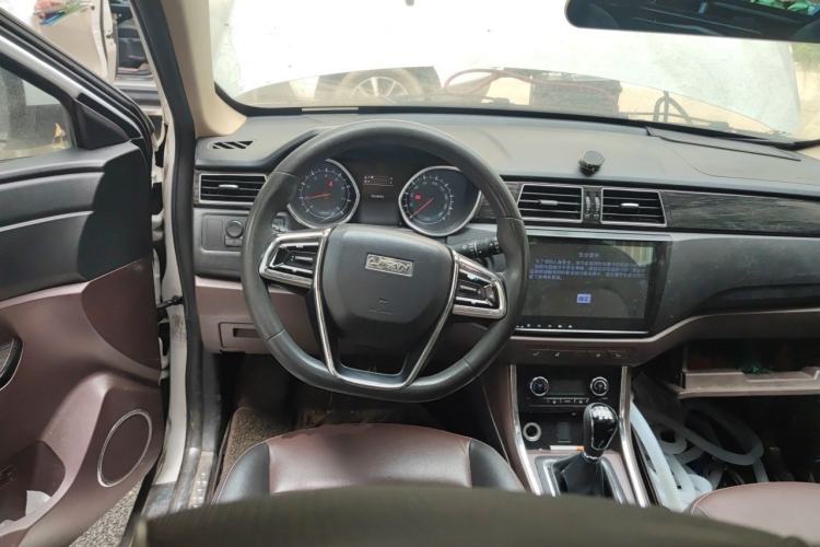 Used Lifan Auto Myway 2016 1.5L Manual Elite Version Steering Wheel