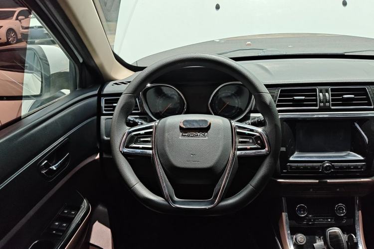 Used Lifan Auto Myway 2016 1.5L Automatic Smart Enjoyment Model Steering Wheel