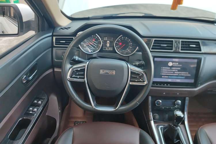 Used Lifan Auto Myway 2016 1.5L Manual Comfort Edition Steering Wheel
