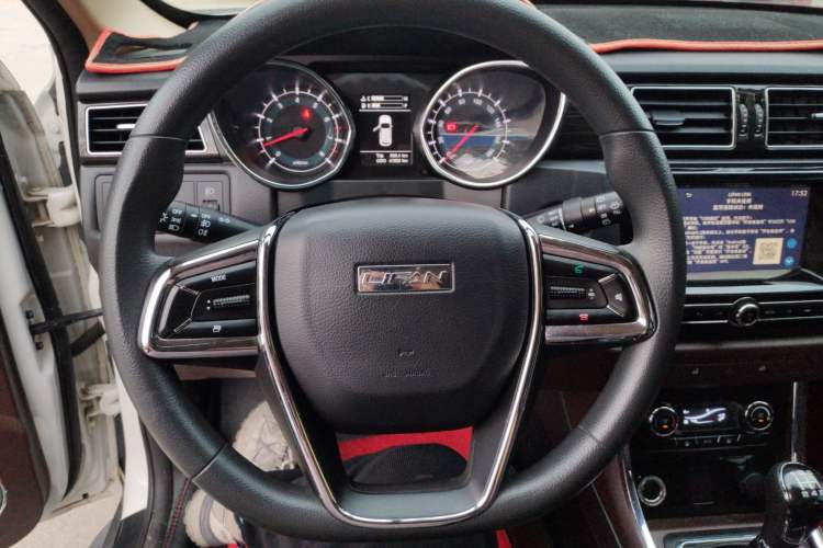 Used Lifan Auto Myway 2016 1.5L Manual Elite Version Steering Wheel