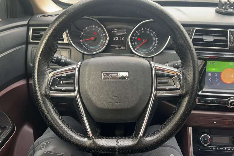 Used Lifan Auto Myway 2016 1.5L Manual Elite Version Steering Wheel