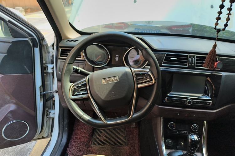 Used Lifan Auto Myway 2016 1.5L Manual Elite Version Steering Wheel