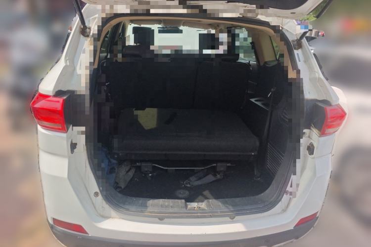 Used Lifan Auto Myway 2016 1.5L Manual Elite Version Trunk