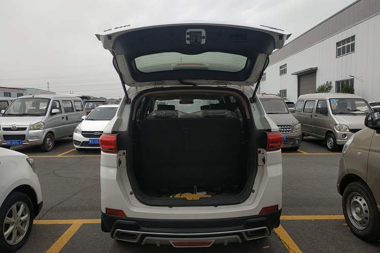 Used Lifan Auto Myway 2016 1.5L Automatic Smart Enjoyment Model Trunk