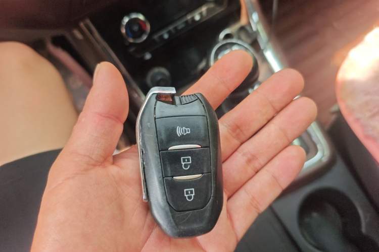 Used Lifan Auto Myway 2016 1.5L Manual Elite Version Vehicle Key