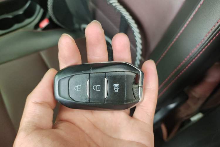 Used Lifan Auto Myway 2016 1.5L Manual Elite Version Vehicle Key