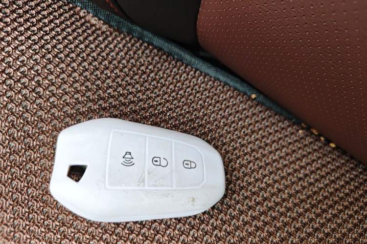 Used Lifan Auto Myway 2016 1.5L Manual Elite Version Vehicle Key